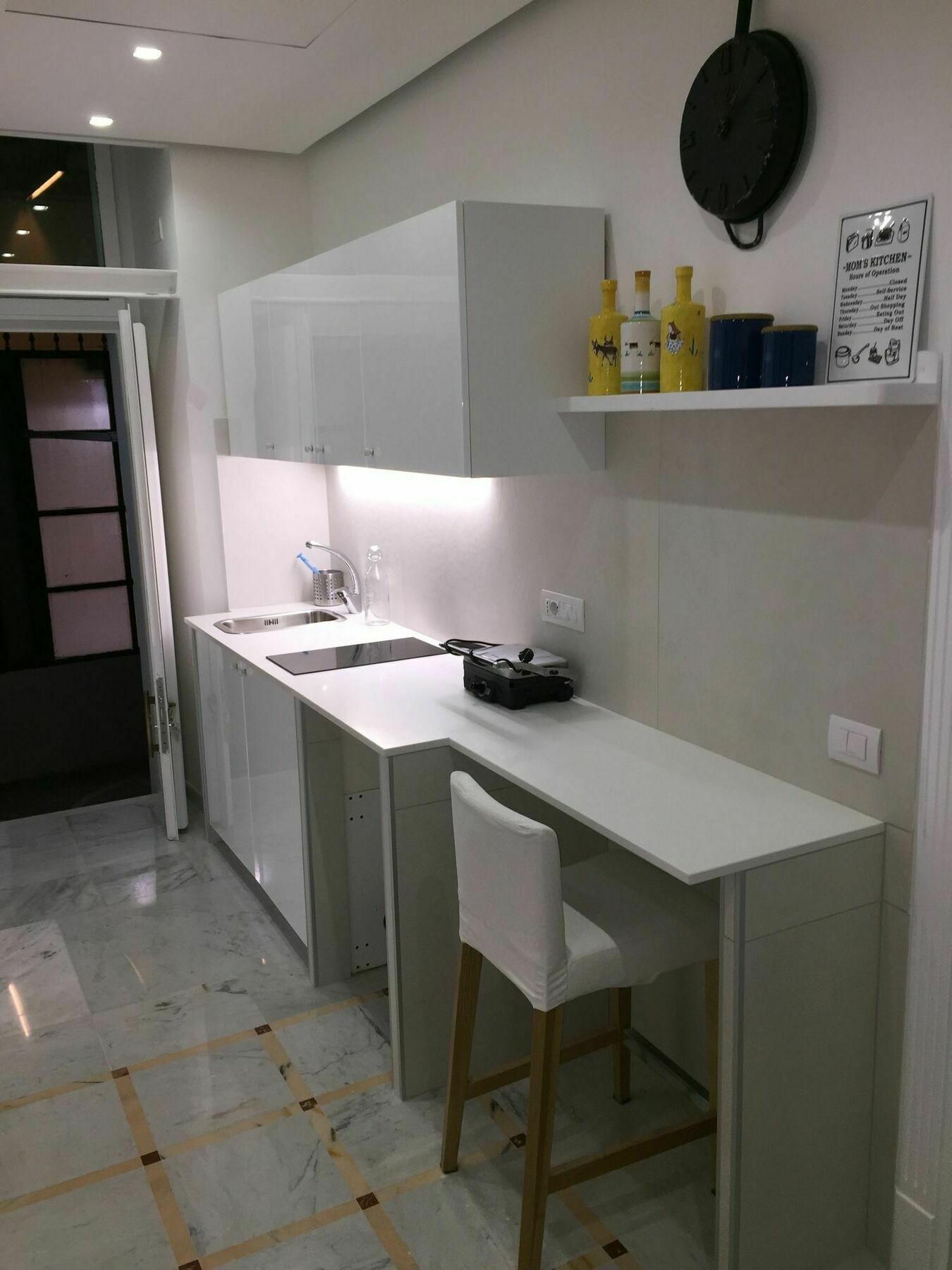 Casa Vacanze - Casa Luciana Style - Vomero Napoli Екстериор снимка